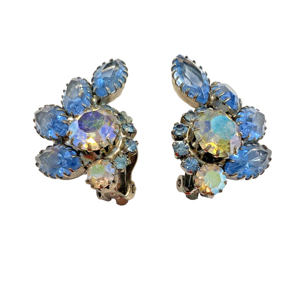 Vintage Clip On Earrings Blue Aurora Borealis Rhinestones Crescent Shaped Silver - Picture 2 of 7